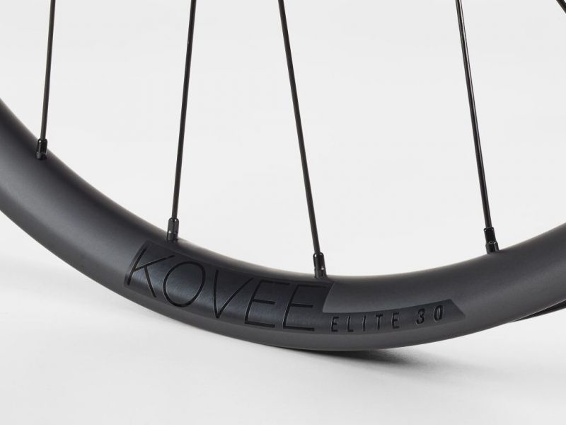 Bontrager Kowee 30 Elite carbonová kola