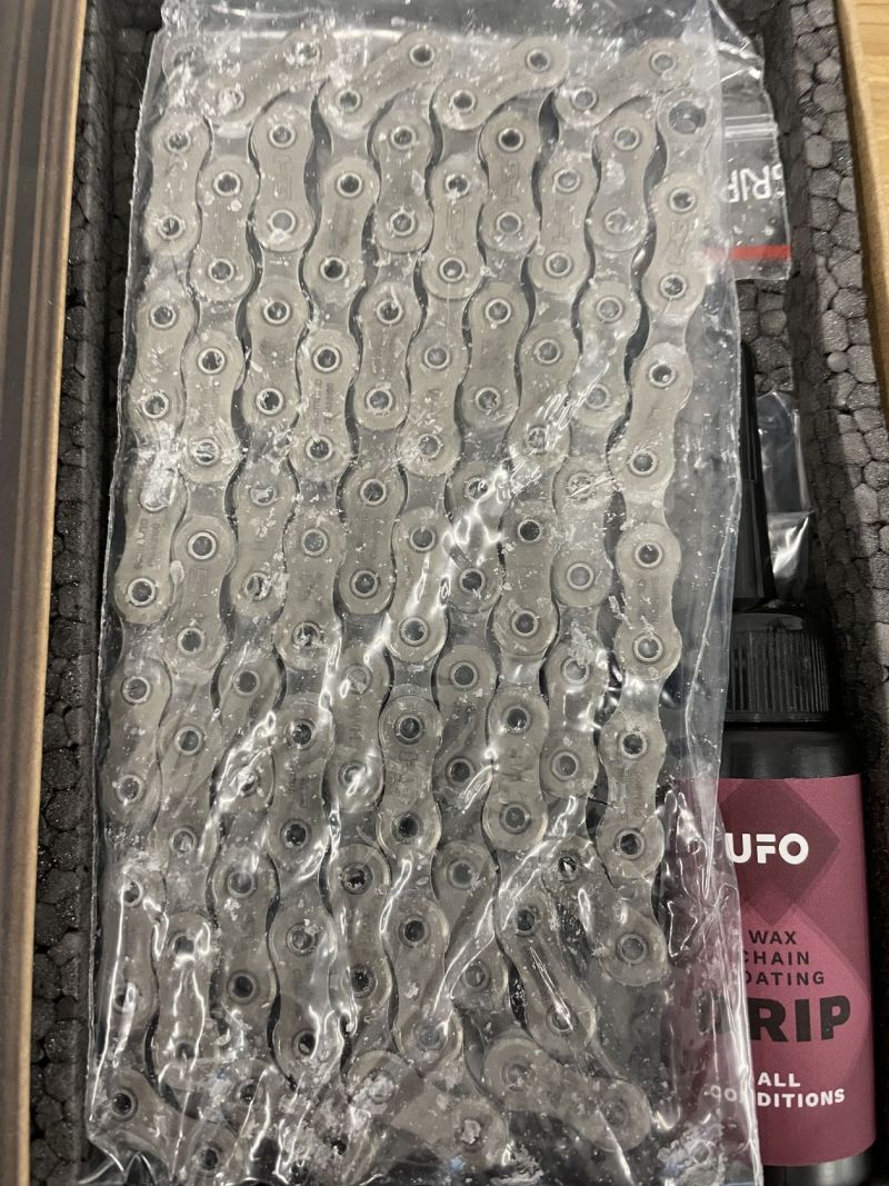Řetěz CERAMICSPEED UFO Factory Optimized Shimano 12sp