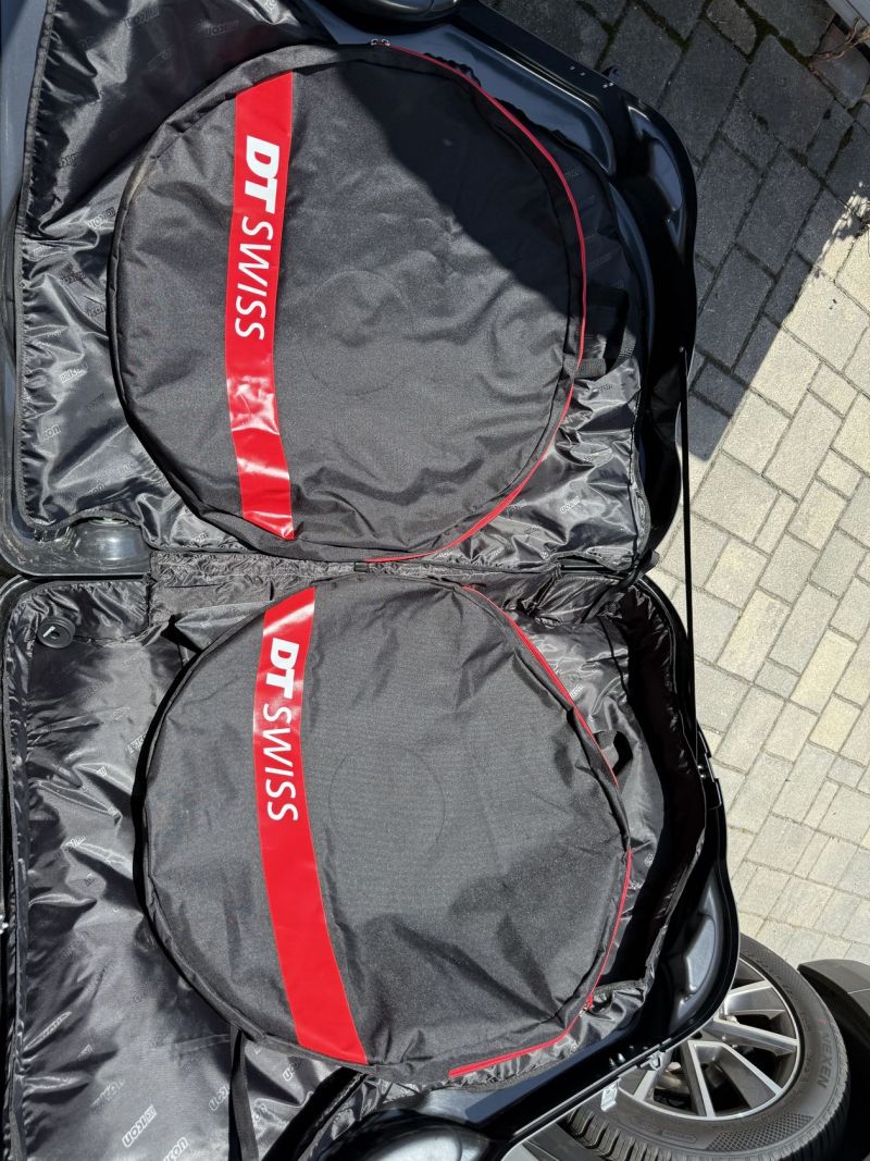Scicon Aerotech Evolution kufr na kolo + DT Swiss obaly – ve skvělém stavu