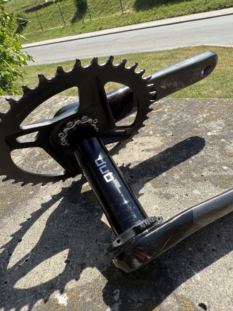 SRAM Force Wide DUB kliky 170 mm 40T + voskovaný T-Type řetěz – skvělý stav