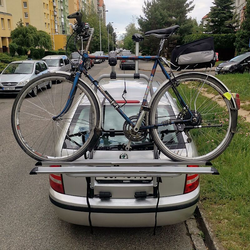 Nosič pro dvě kola na 5. dveře MENABO STEEL BIKE 2
