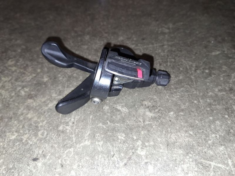 Leve razeni Shimano Deore SL-M591