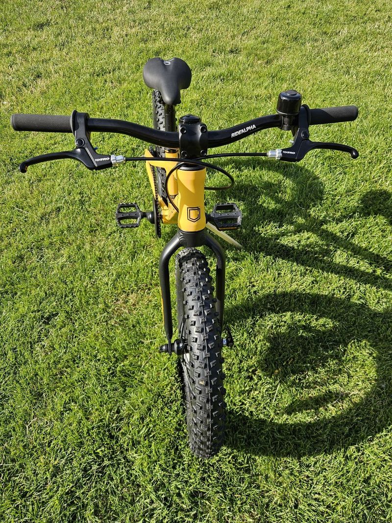 Commencal Ramones 16
