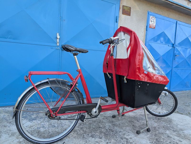 CARGO BIKE pro vození dětí