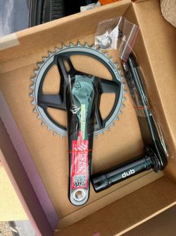Prodám silniční/gravel kliky Sram Force D2 165mm s převodníkem 40z