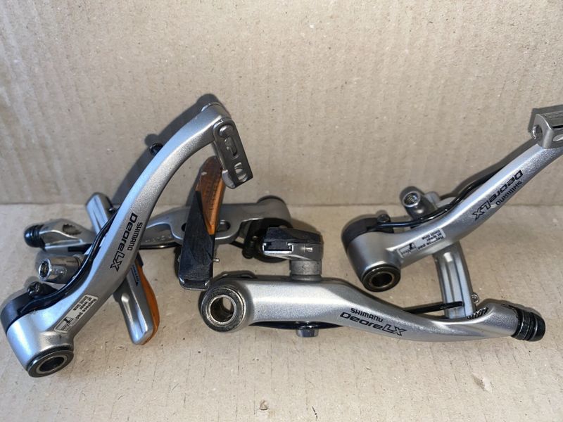 Véčka Shimano LX