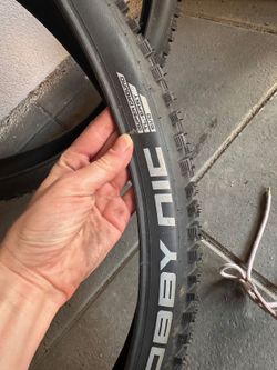 Prodám pláště SCHWALBE NOBBY NIC 29 x 2.35 – téměř nové