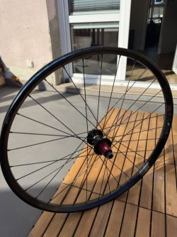 Zadní MTB Náboj Stans NEO 12x148