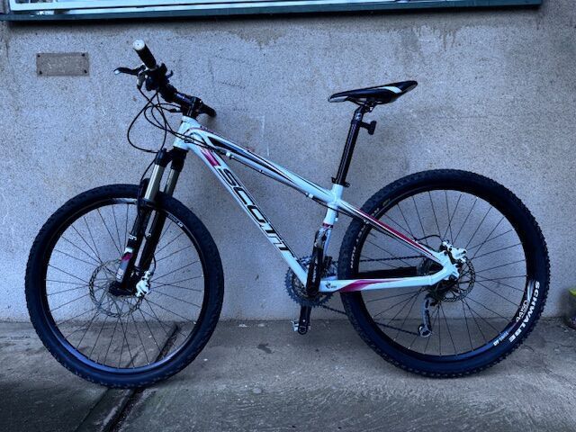 Scott scale 50, 26", rám XS