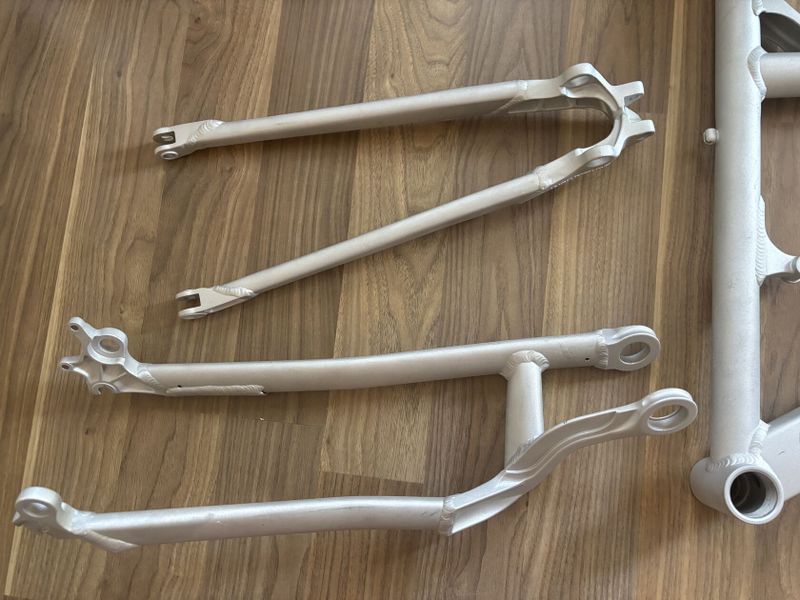 Celoodpružený rám Bergamont Threesome L 27.5"