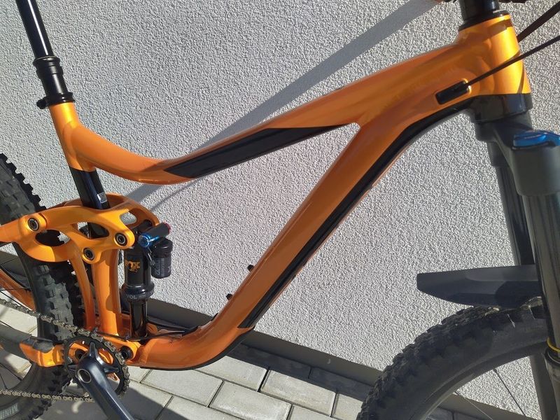 Kolo Giant Reign 1.5 GE vel. M, rok 2019, TOP STAV