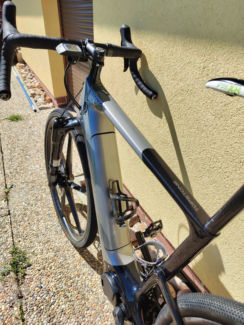 Gravel Cannondale Topstone carbon Neo Lefty