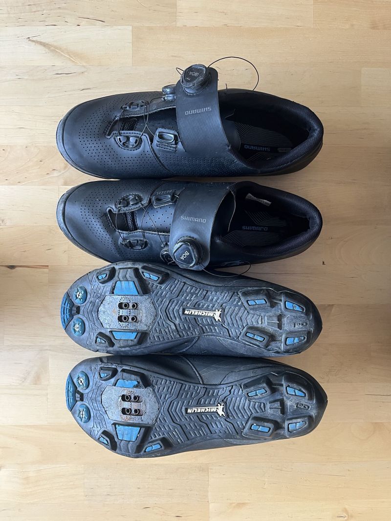 Shimano XC7, dva páry, velikost 45
