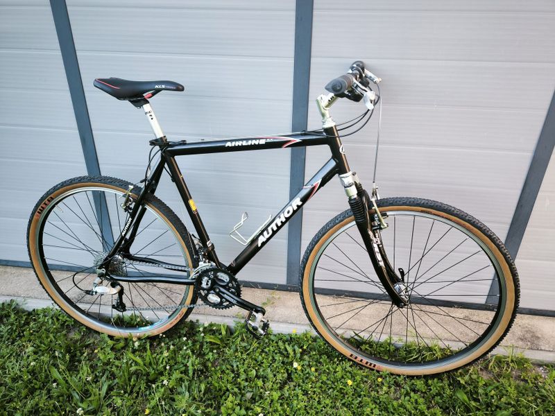 Author Airline 22" Shimano XT