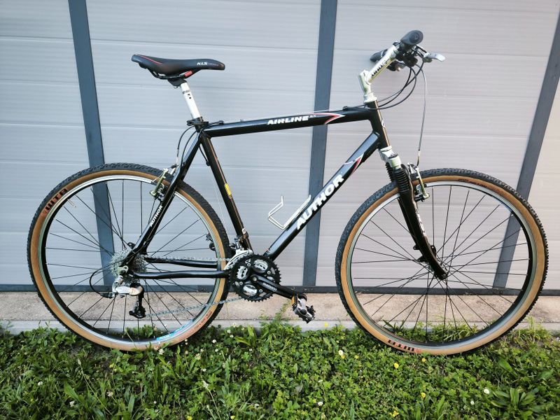 Author Airline 22" Shimano XT