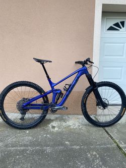 Trek slash 8 