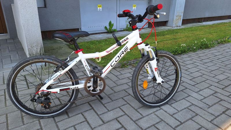 Dívčí kolo Core Nipper