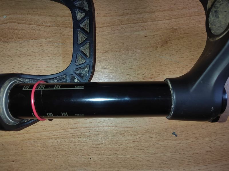 Rock Shox Yari 140mm