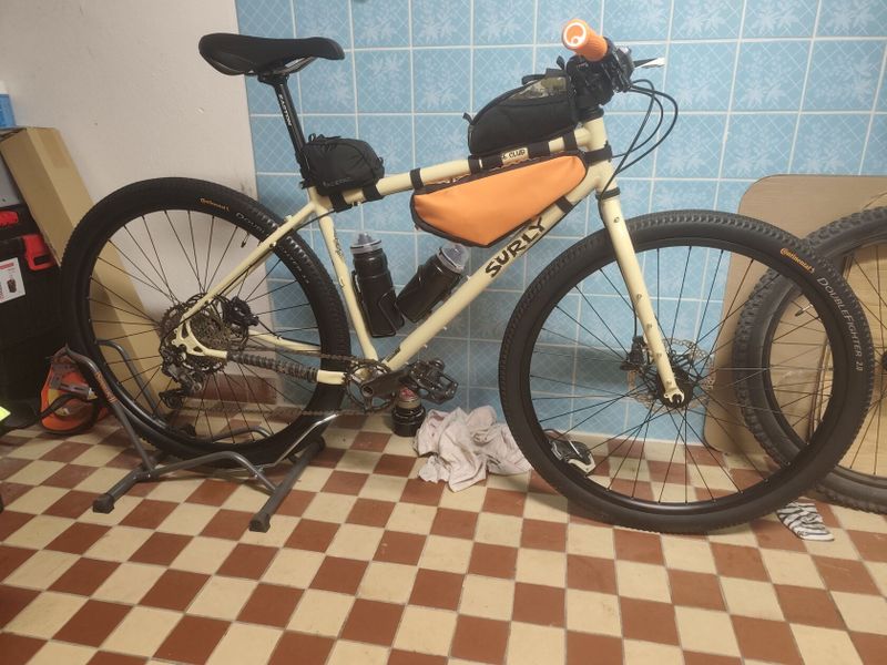 SURLY BRIDGE CLUB 27,5+ 29