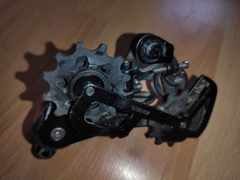 Prodám přehazovačku sram GX 11 rychlostní + řadicí páčka GX