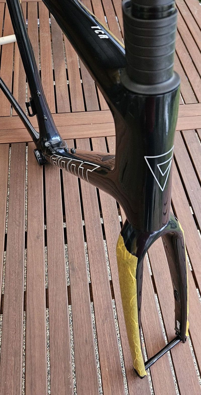 GIANT TCR Advanced 1 Disc – rámová sada pro lehké závodní kolo - NOVÁ