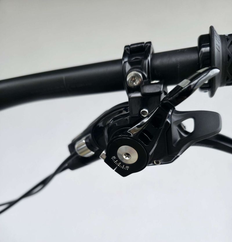 Downhill kolo Canyon Sender CF 9.0 Team Carbon 2018 27.5"