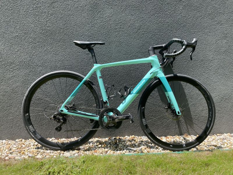 Bianchi Infinito CV 2023 – Campagnolo Chorus