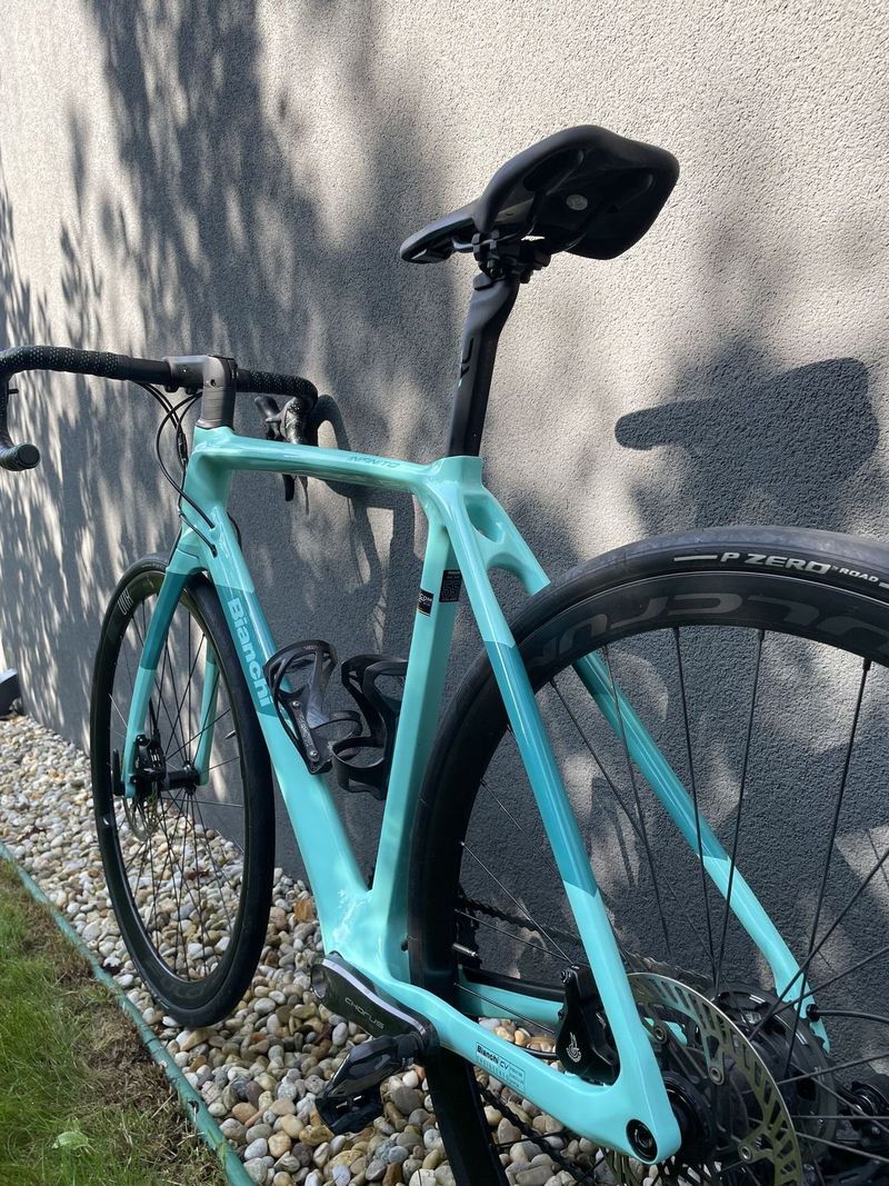 Bianchi Infinito CV 2023 – Campagnolo Chorus