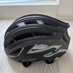 Helma S-Works Prevail II Vent Angi Mips, velikost M