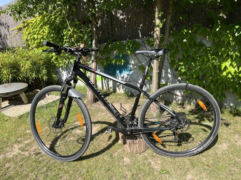 Trekové kolo Specialized Ariel, vel. M