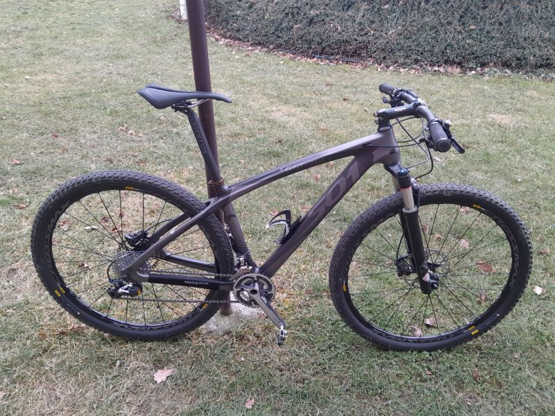 Koupím karbonové MTB kolo