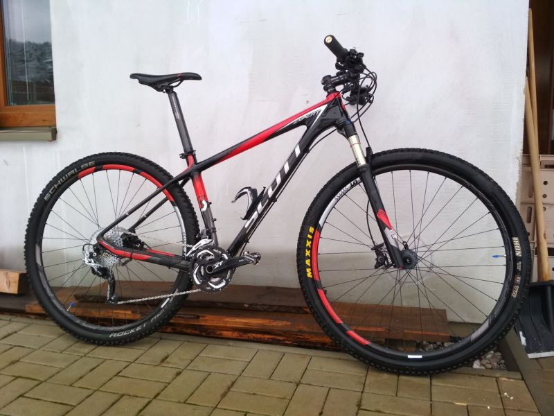 Koupím karbonové MTB kolo