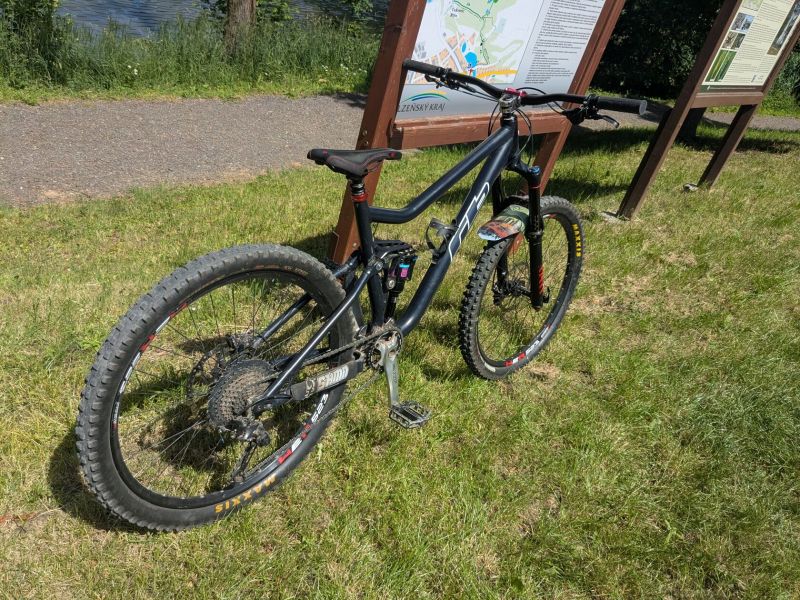 Enduro kolo RB Bandit 675