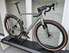 SCOTT Solace Gravel eRide 20 2025 - atraktivní karbonový elektro gravel – NOVÝ