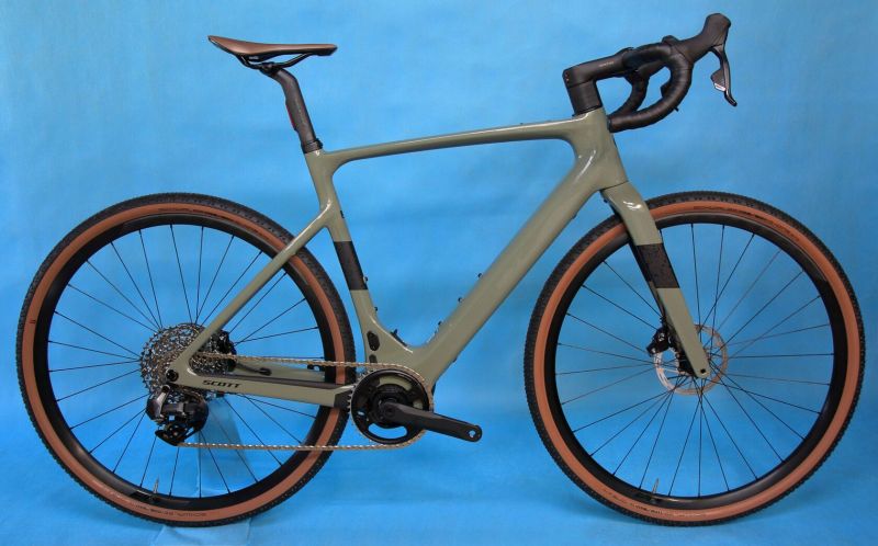 SCOTT Solace Gravel eRide 20 2025 - atraktivní karbonový elektro gravel – NOVÝ