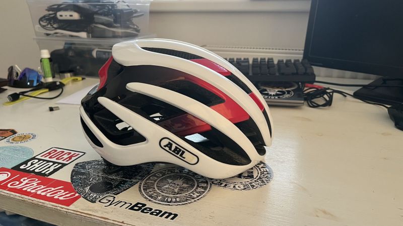 Helma Abus Airbreaker