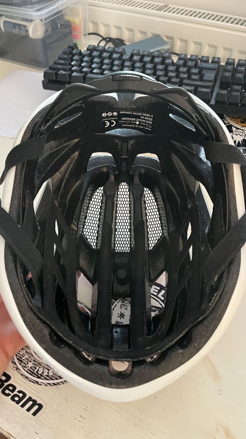 Helma Abus Airbreaker