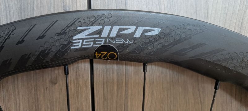 Zipp 353 NSW Tubeless Disc-brake 1255 g
