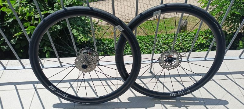 DT Swiss E1800 30mm