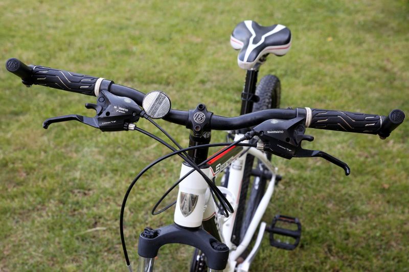 Trek 3700 series 3, vel 16" / kola 26"
