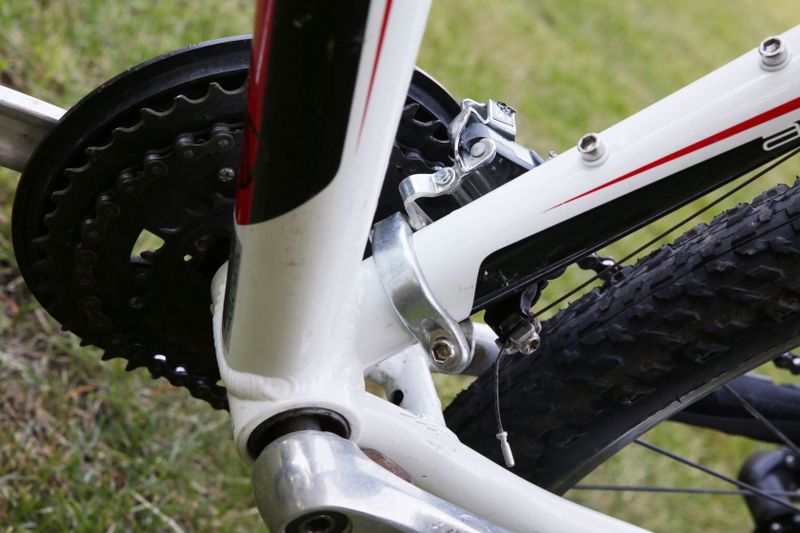 Trek 3700 series 3, vel 16" / kola 26"