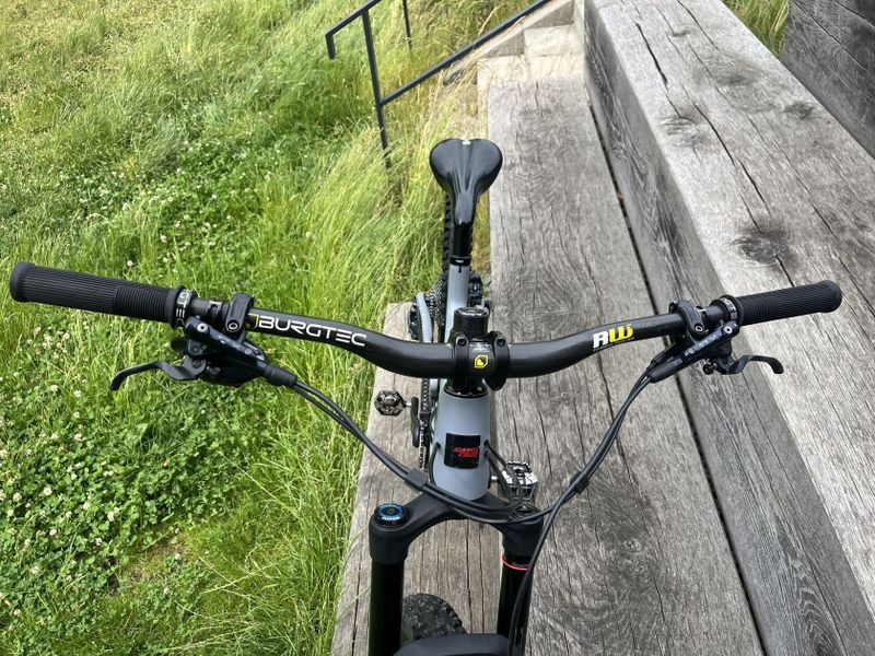 Santa Cruz Hightower 2 cc