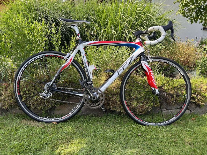 Pinarello Carbon