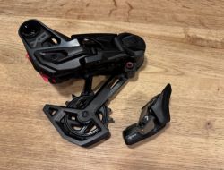Přehazovačka SRAM X0 T-Type Eagle, včetně páčky a baterie