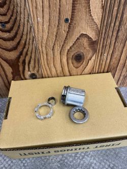 Ořech N3W CAMPAGNOLO + Adaptér