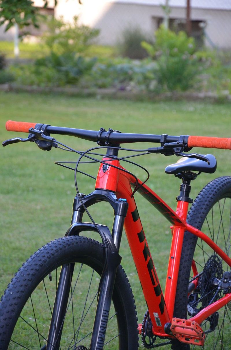  Trek XCALIBER 8