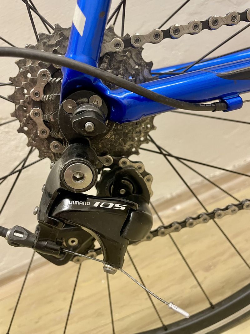 Silniční kolo GIANT TCR 0 2016
