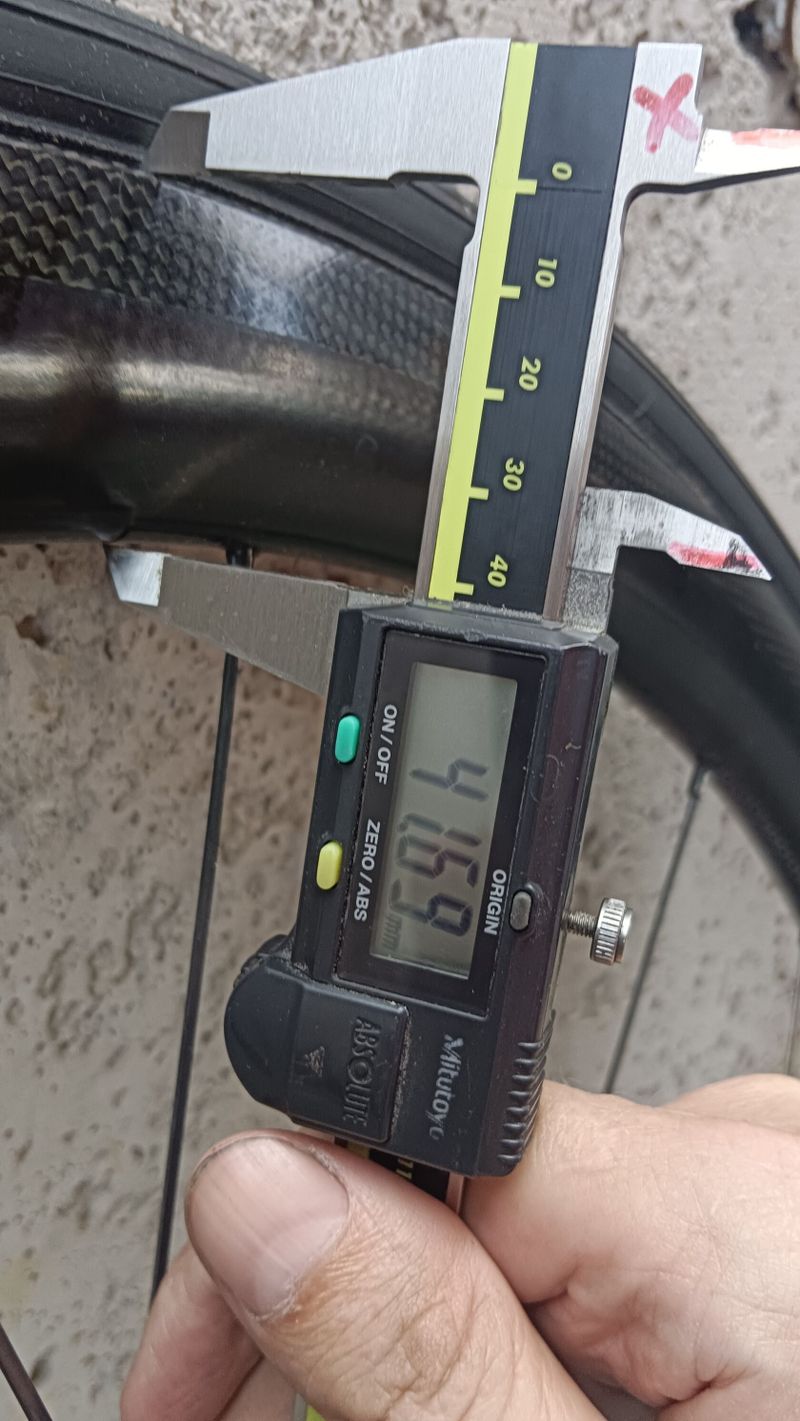 karbonová silniční kola VISION METRON 40 CARBON