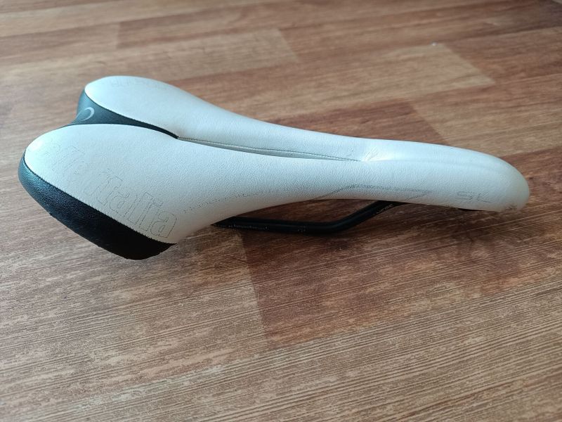 Sedlo Selle Italia SL