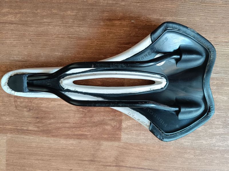 Sedlo Selle Italia SL